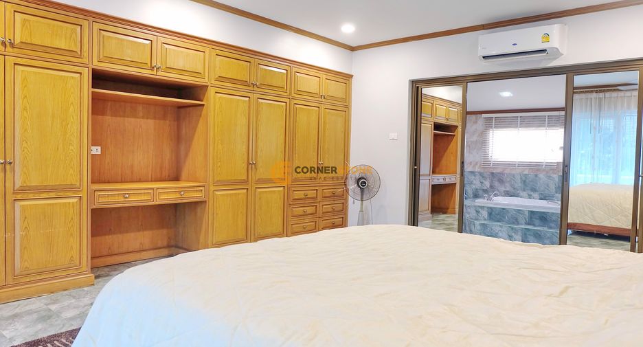 For rent and for sale 3 bedrooms house in Bang Lamung, Chonburi