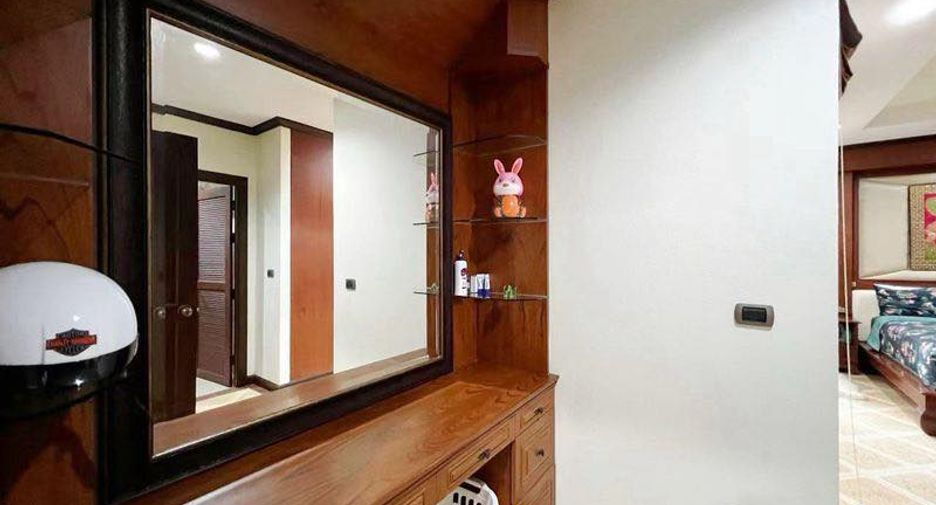 For sale 3 bedrooms house in Sattahip, Chonburi