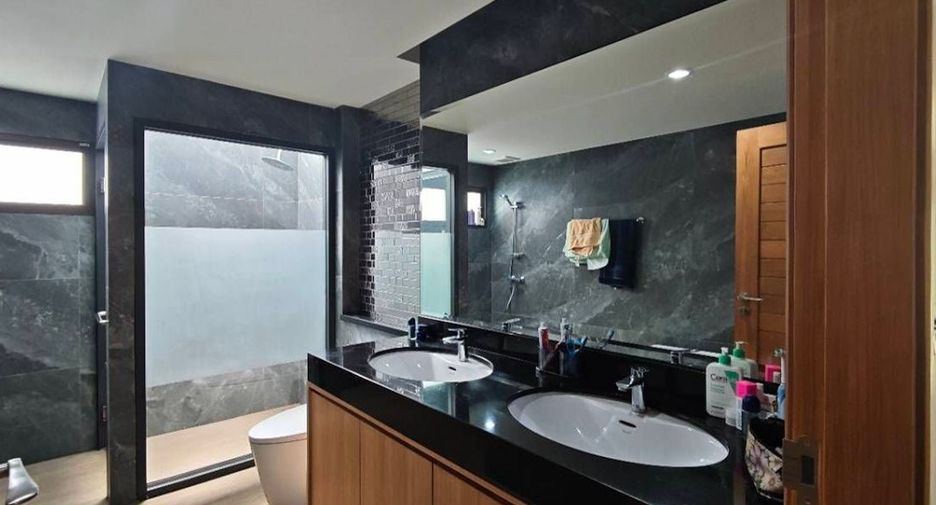 Casa en venta de 3 habitaciones en Bang Lamung, Chonburi