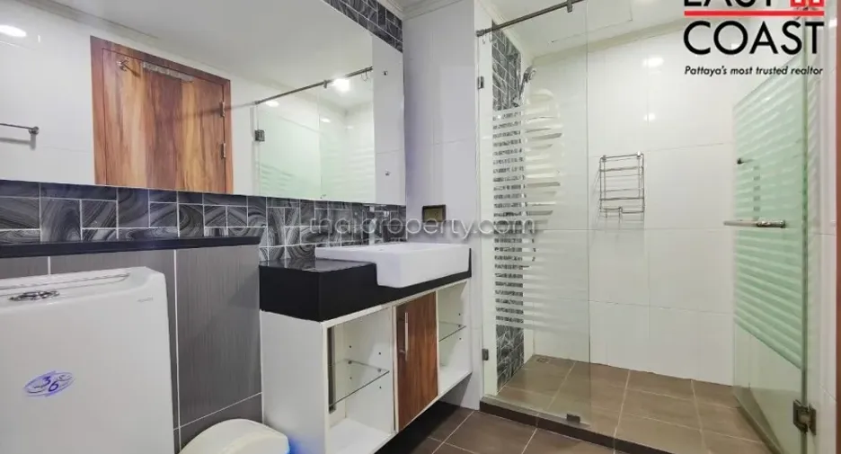 For rent and for sale 2 bedrooms condo in Bang Lamung, Chonburi