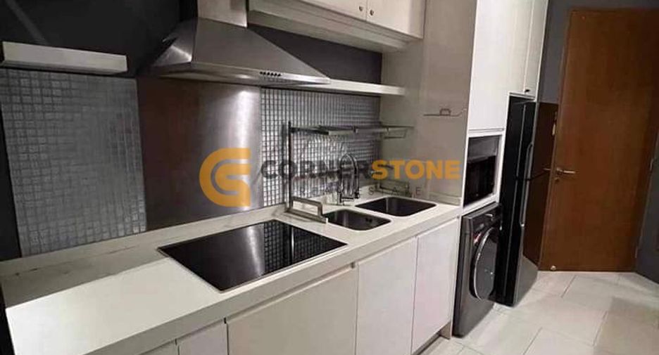 For sale 2 ベッドルーム condo in Bang Lamung, Chonburi