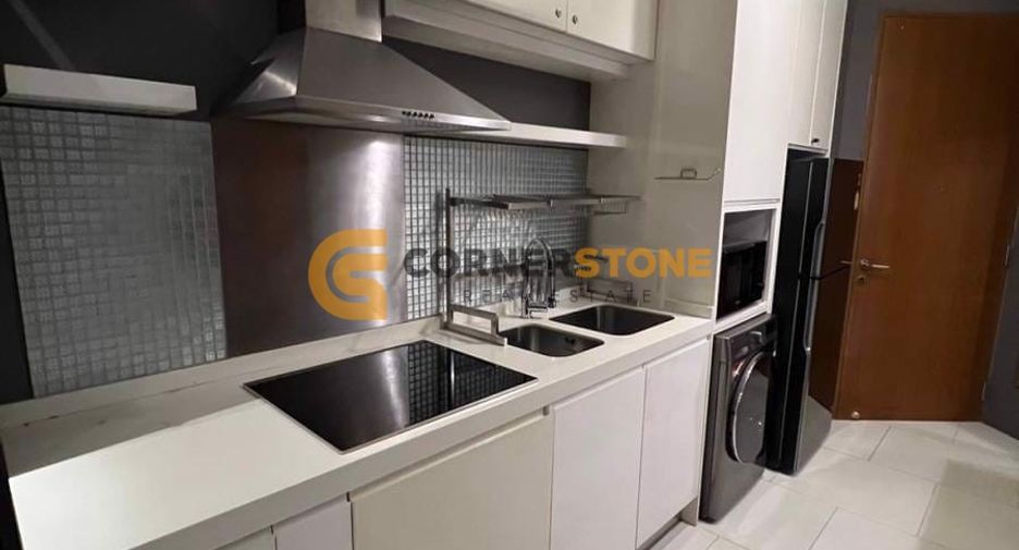 For sale 2 ベッドルーム condo in Bang Lamung, Chonburi