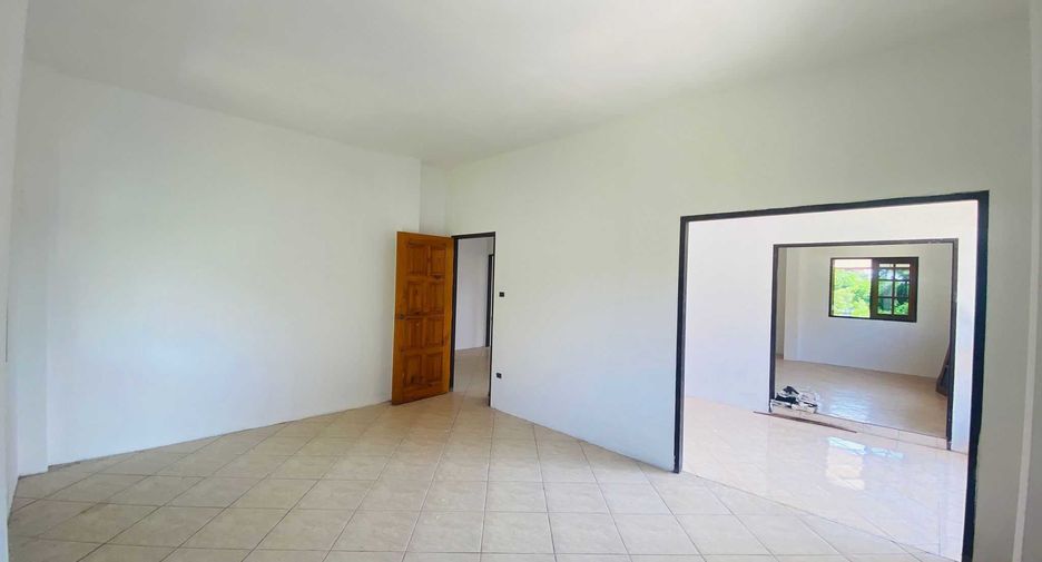For sale 3 ベッドルーム house in Bang Lamung, Chonburi