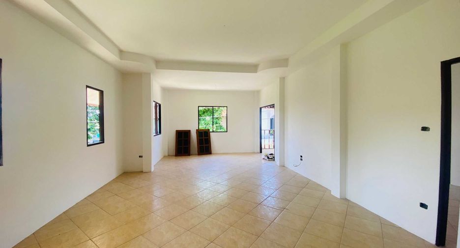 For sale 3 ベッドルーム house in Bang Lamung, Chonburi