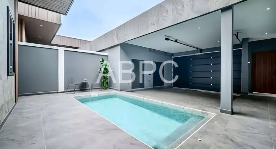 For rent 4 bedrooms house in East Pattaya, Pattaya
