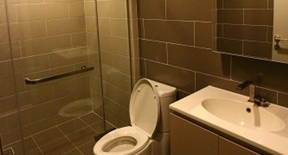 For sale 1 bed condo in Phra Khanong, Bangkok