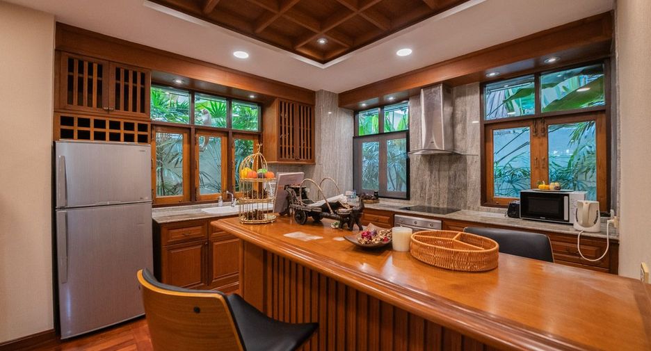 For sale 3 bedrooms house in Sattahip, Chonburi