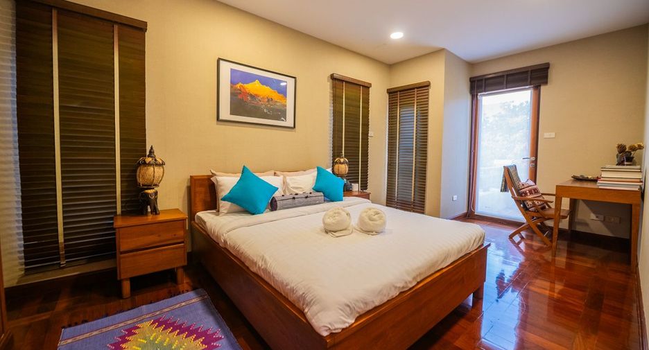 For sale 3 bedrooms house in Sattahip, Chonburi