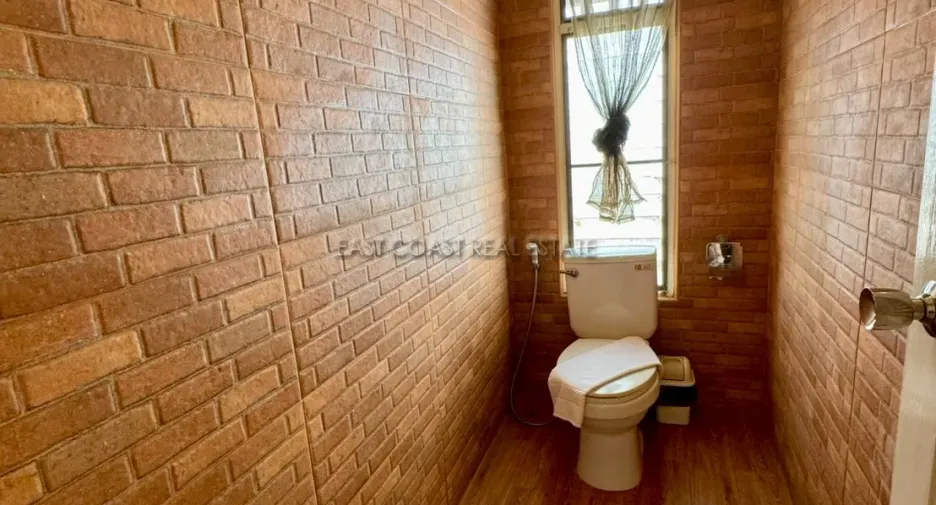 ขาย 3 ห้องนอน บ้านเดี่ยว ใน จอมเทียน, พัทยา