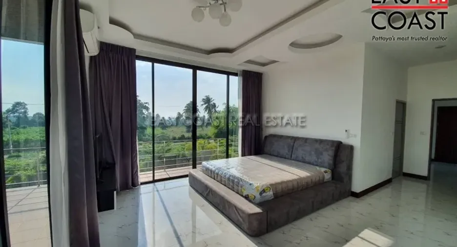 For rent and for sale 3 bedrooms house in Bang Lamung, Chonburi