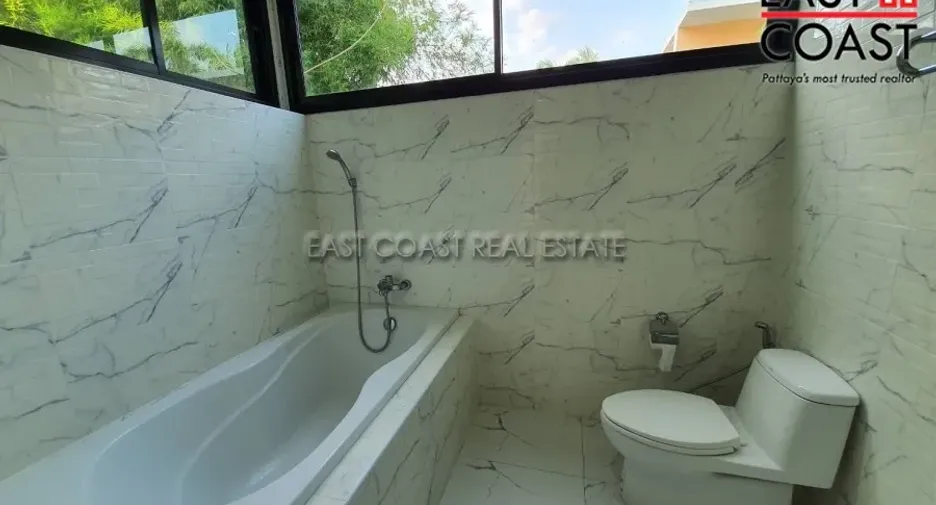 For rent and for sale 3 bedrooms house in Bang Lamung, Chonburi