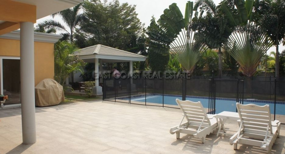 Haus zur Miete mit 3 Zimmer in Bang Lamung, Chonburi