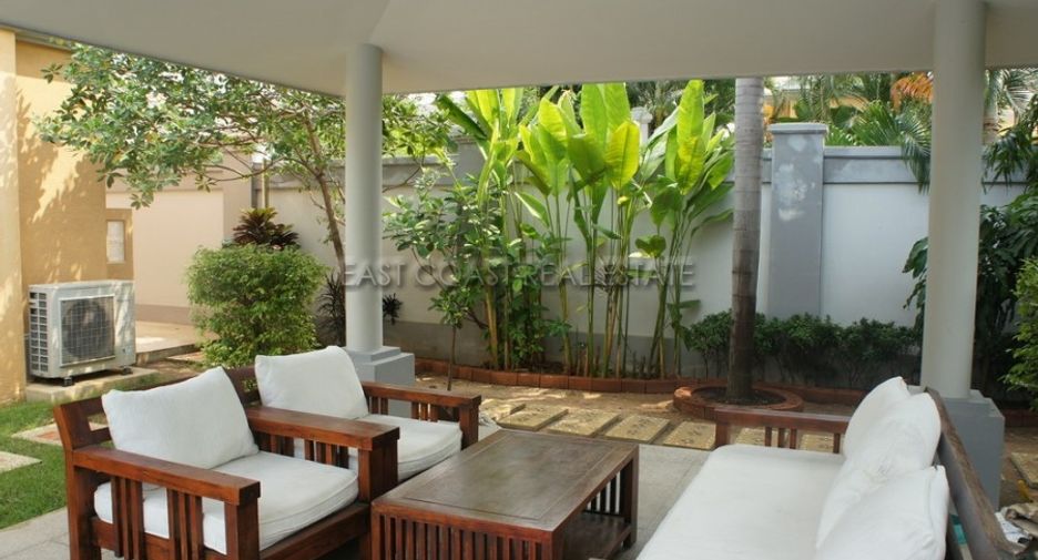 Haus zur Miete mit 3 Zimmer in Bang Lamung, Chonburi