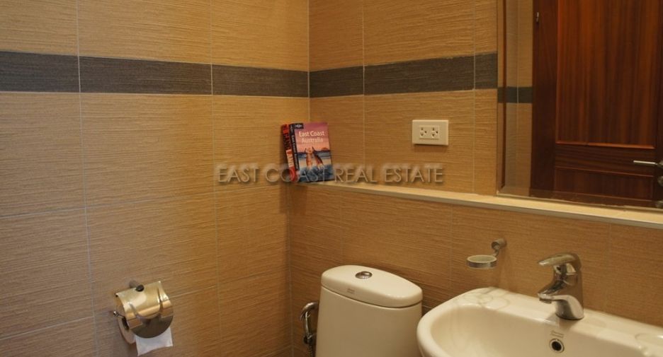 Haus zur Miete mit 3 Zimmer in Bang Lamung, Chonburi