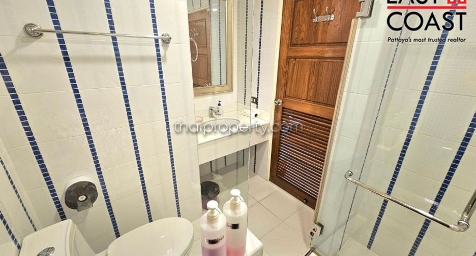 For rent 3 bedrooms condo in Bang Lamung, Chonburi