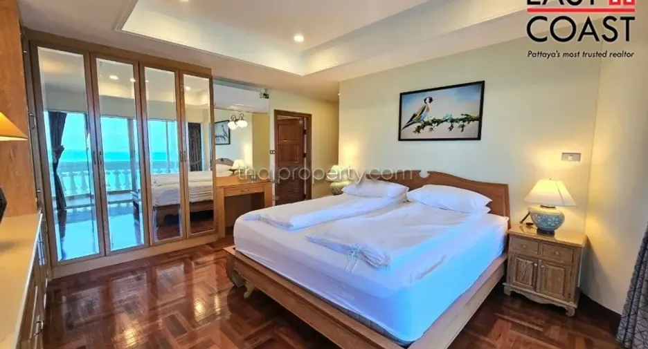 For rent 3 bedrooms condo in Bang Lamung, Chonburi