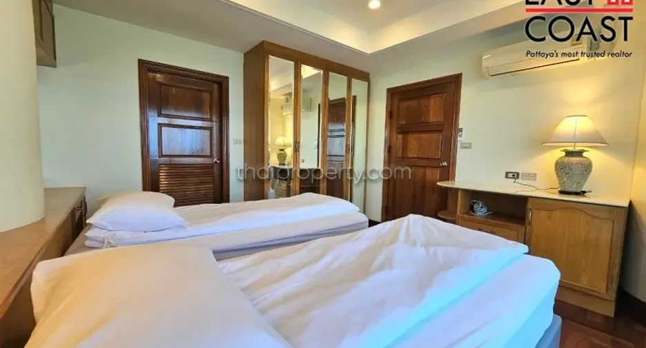 For rent 3 bedrooms condo in Bang Lamung, Chonburi