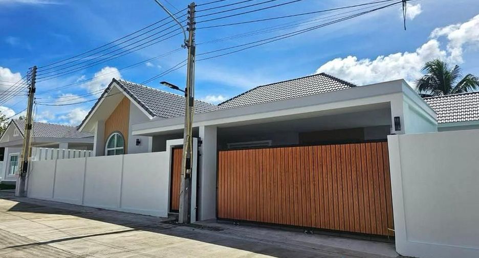 Haus zum Kauf mit 3 Zimmer in Bang Lamung, Chonburi