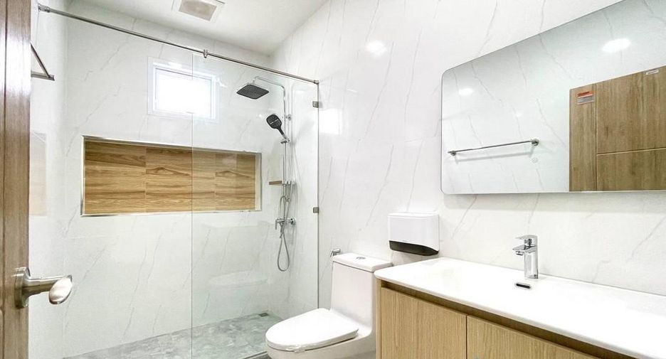 Haus zum Kauf mit 3 Zimmer in Bang Lamung, Chonburi