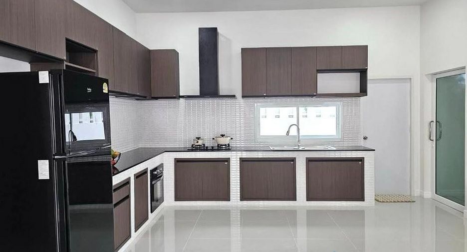 Haus zum Kauf mit 3 Zimmer in Bang Lamung, Chonburi
