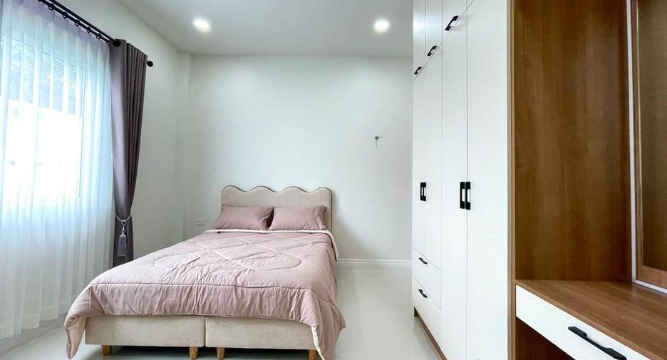 Haus zum Kauf mit 3 Zimmer in Bang Lamung, Chonburi
