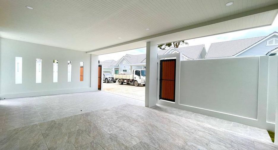 Haus zum Kauf mit 3 Zimmer in Bang Lamung, Chonburi