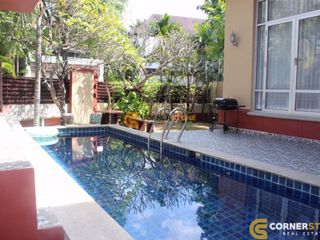 For rent and for sale 4 bedrooms house in Jomtien, Pattaya