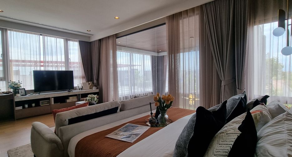Haus zum Kauf mit 4 Zimmer in Bang Lamung, Chonburi