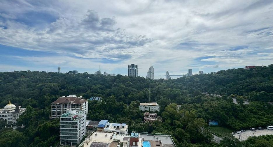 For sale 1 bed condo in Bang Lamung, Chonburi