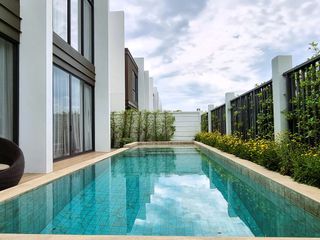 For sale 4 bedrooms house in Bang Lamung, Chonburi