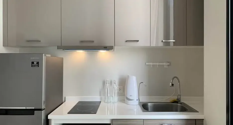 Condo en alquiler y en venta de 1 habitaciones en Pathum Wan, Bangkok