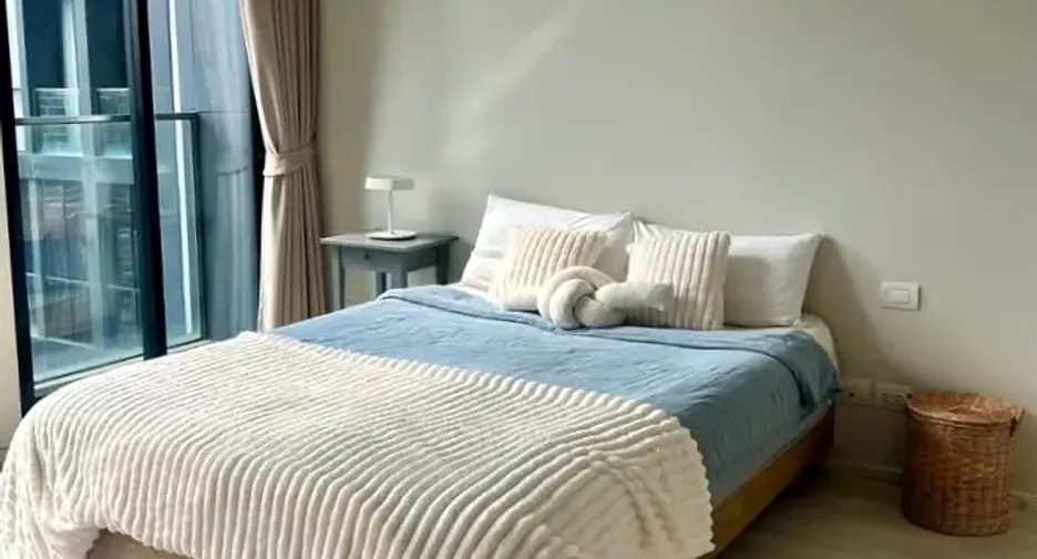 Condo en alquiler y en venta de 1 habitaciones en Pathum Wan, Bangkok