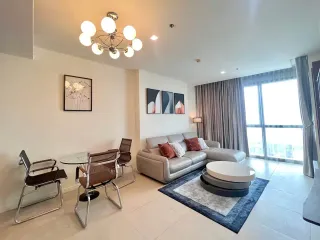 À louer et à vendre 1 chambre condo à Sathon, Bangkok