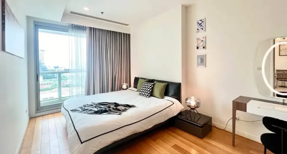 For rent and for sale 1 bed condo in Sathon, Bangkok