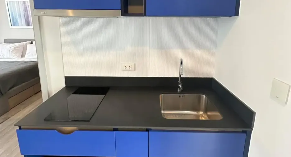 For rent 1 bed condo in Watthana, Bangkok