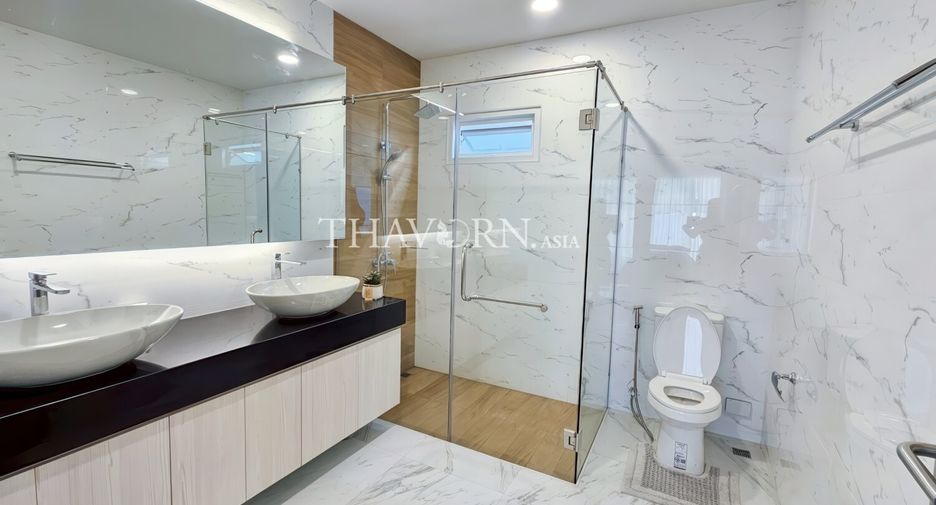À vendre 3 chambres maison à Bang Lamung, Chonburi