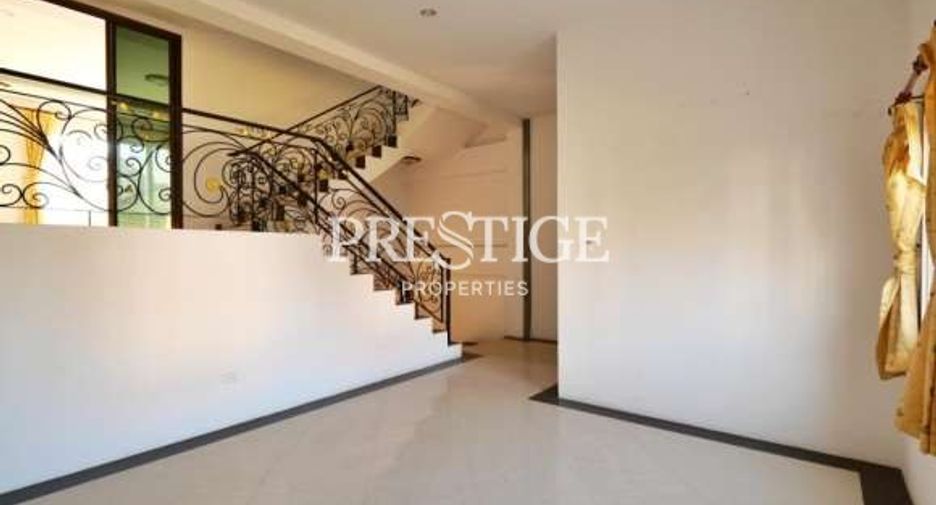 For rent 3 bedrooms house in Bang Lamung, Chonburi