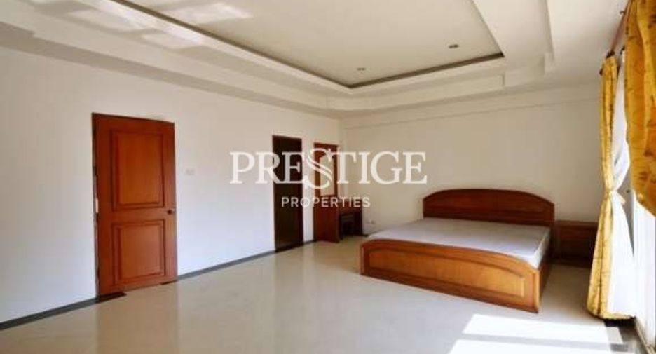 For rent 3 bedrooms house in Bang Lamung, Chonburi