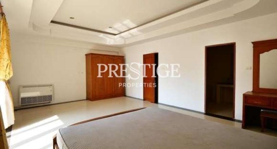 For rent 3 bedrooms house in Bang Lamung, Chonburi