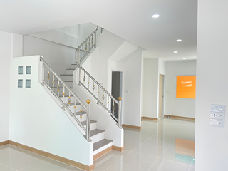For sale 2 bedrooms townhouse in Bang Khun Thian, Bangkok