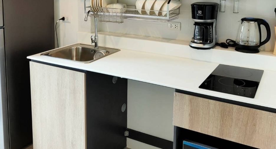 For sale 2 bedrooms condo in Phasi Charoen, Bangkok