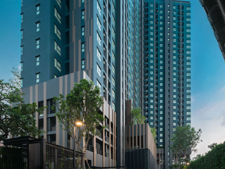 For sale 2 bedrooms condo in Phasi Charoen, Bangkok