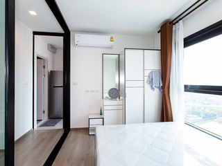 For sale 1 Beds condo in Phasi Charoen, Bangkok