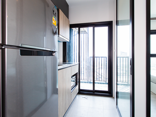 For sale 1 Beds condo in Phasi Charoen, Bangkok