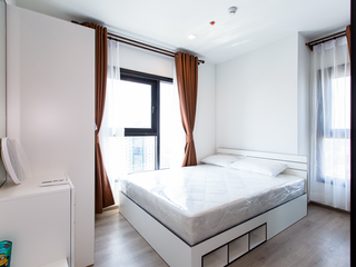 For sale 1 Beds condo in Phasi Charoen, Bangkok