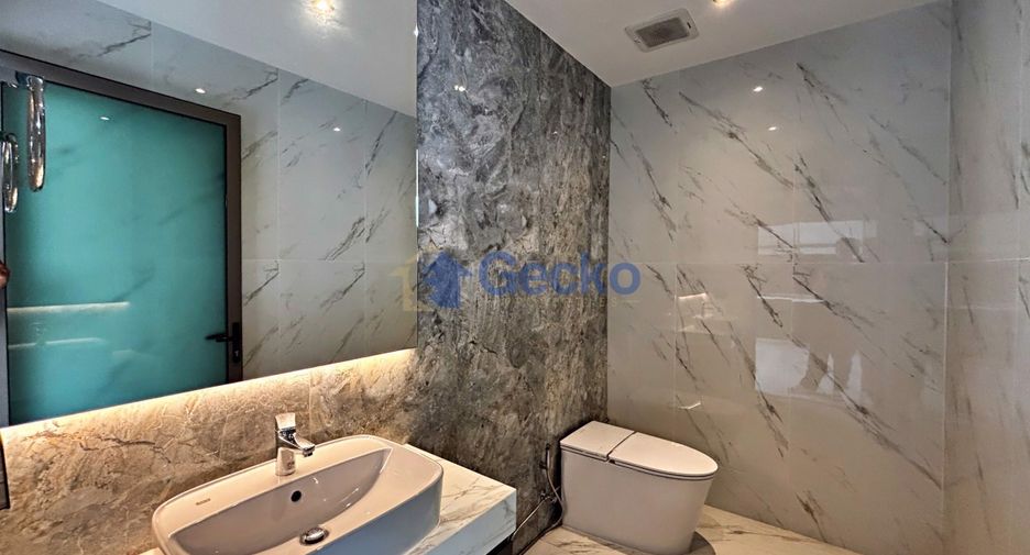 For rent 6 bedrooms house in Bang Lamung, Chonburi