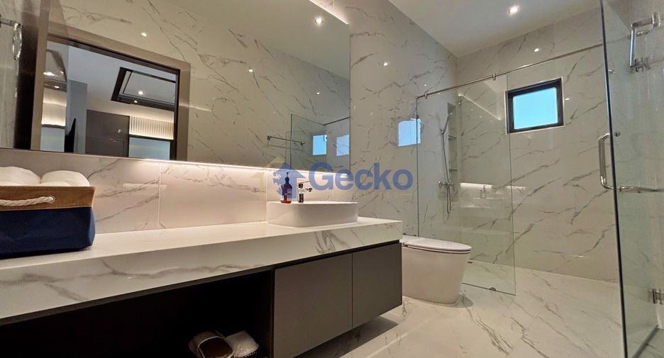 For rent 6 bedrooms house in Bang Lamung, Chonburi