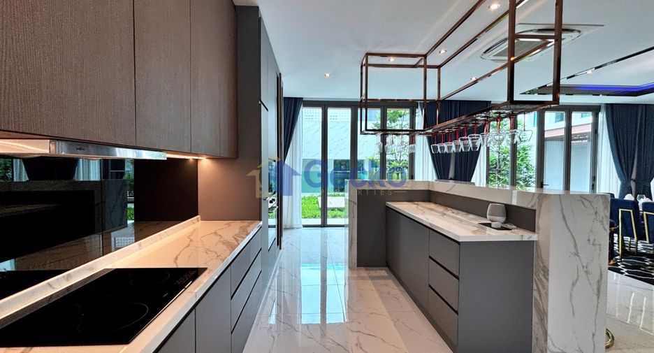 For rent 6 bedrooms house in Bang Lamung, Chonburi