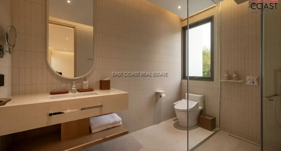 À louer et à vendre 3 chambres maison à Na Jomtien, Pattaya