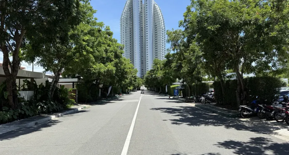 À louer et à vendre 3 chambres maison à Na Jomtien, Pattaya